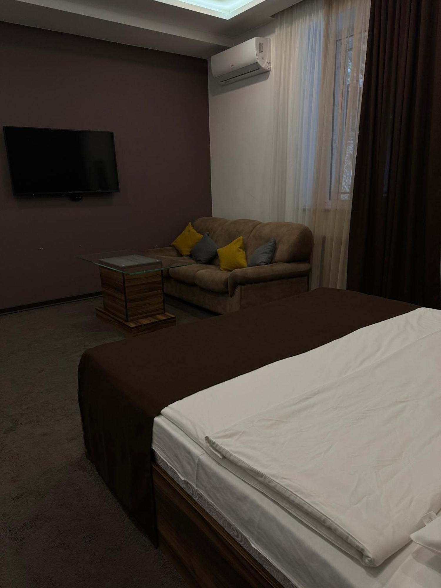 Moscow Boutique Hotel Erevan Esterno foto