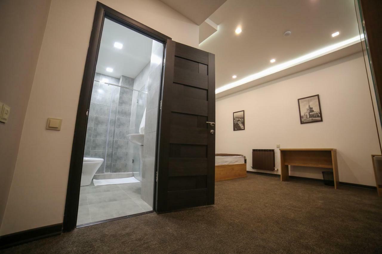 Moscow Boutique Hotel Erevan Esterno foto