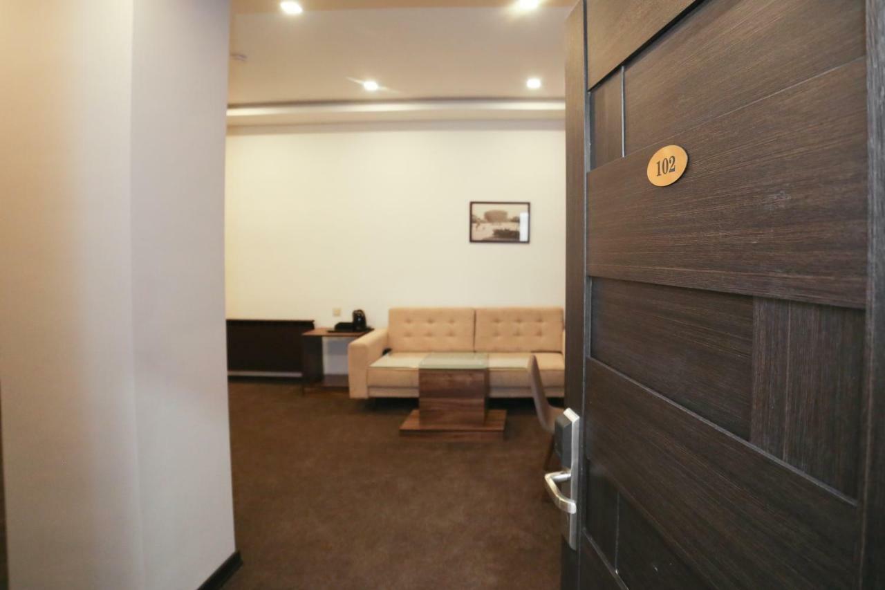 Moscow Boutique Hotel Erevan Esterno foto